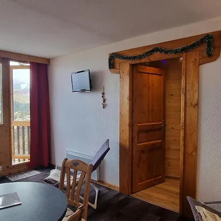 Confortable Pied De Pistes Vue Vallée - Fr-1-181-2579 Apartamento La Plagne